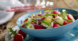 Sałatka z arbuzem, melonem i mozzarellą (źródło: kuchnialidla.pl)